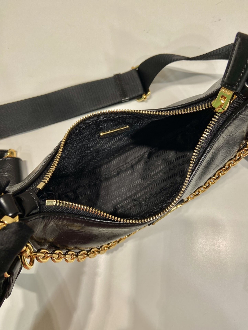 Pra*a satchel bags